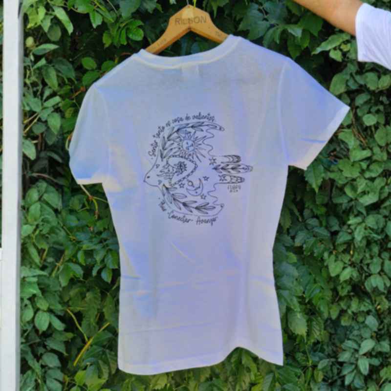 Remeras estampadas Flora o Malibú